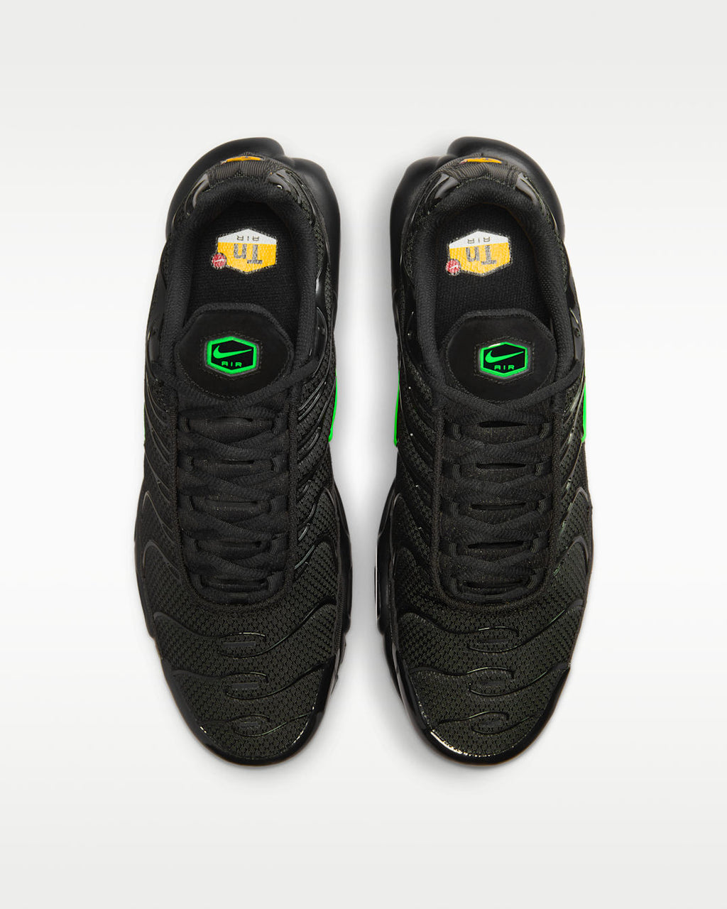 Nike Air Max Plus F22 Black Green Strike