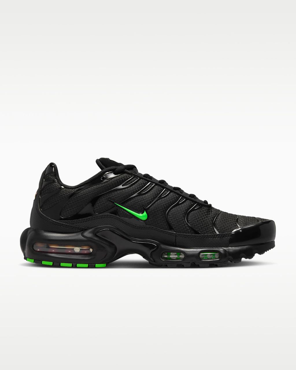 Nike Air Max Plus F22 Black Green Strike