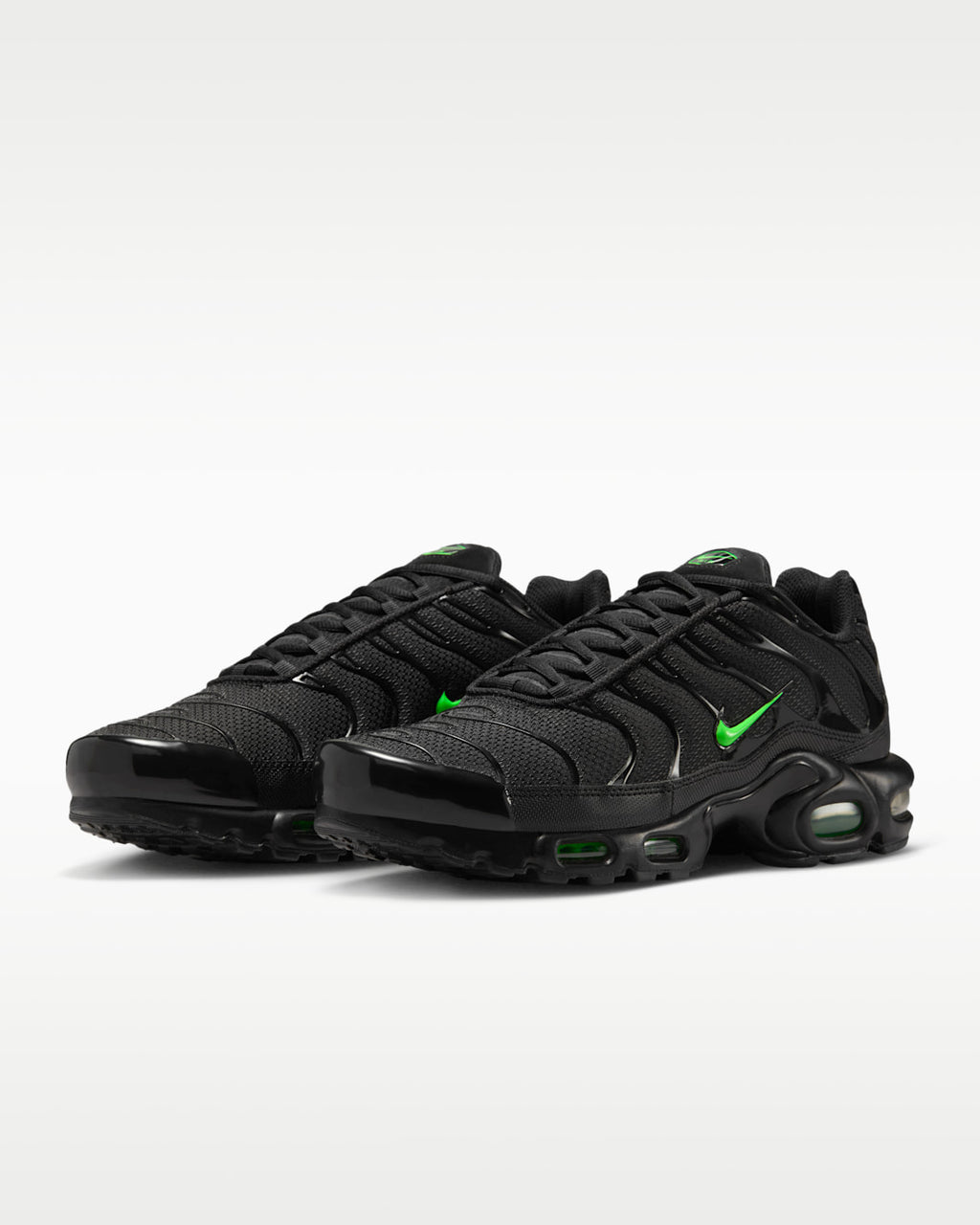 Nike Air Max Plus F22 Black Green Strike