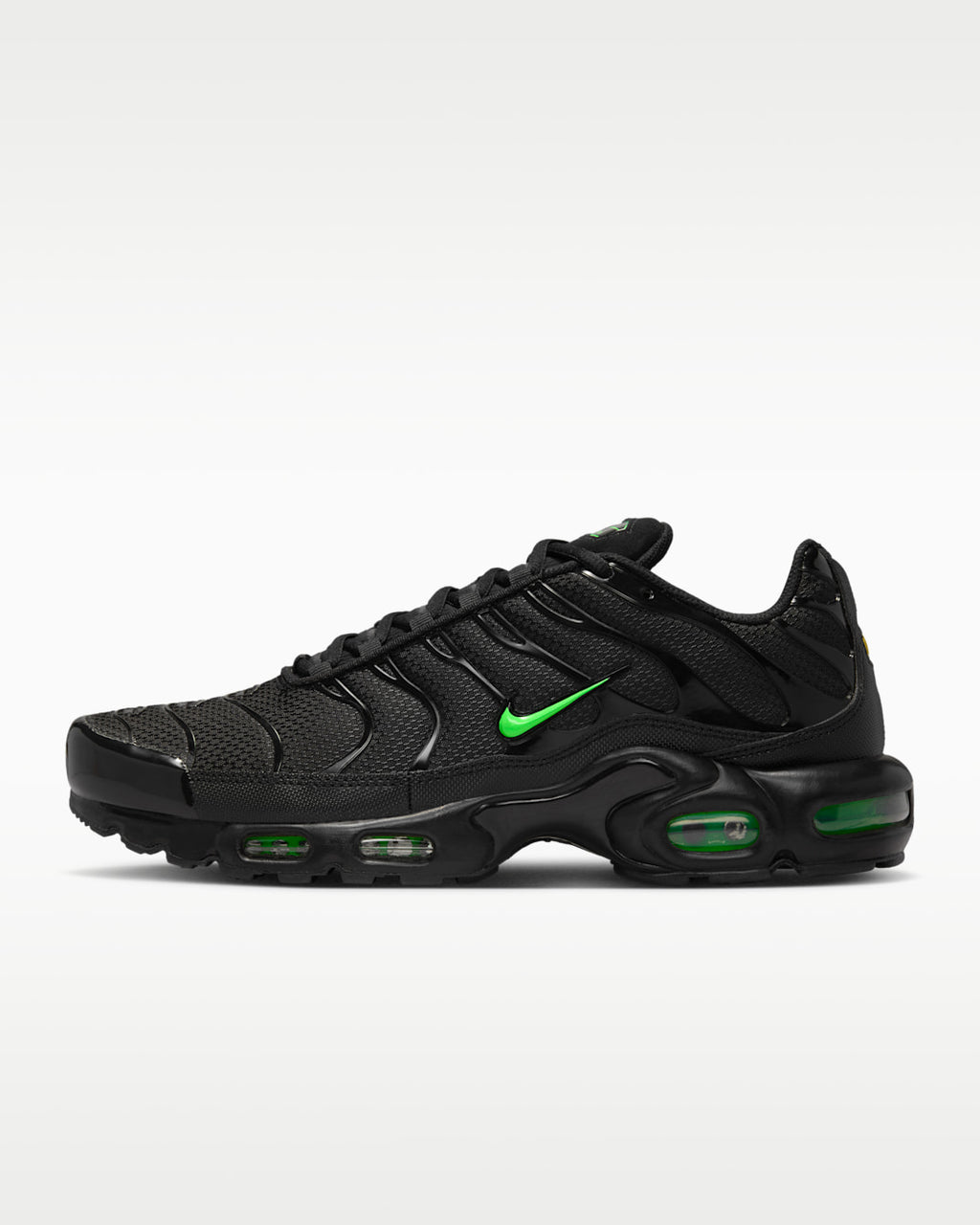Nike Air Max Plus F22 Black Green Strike