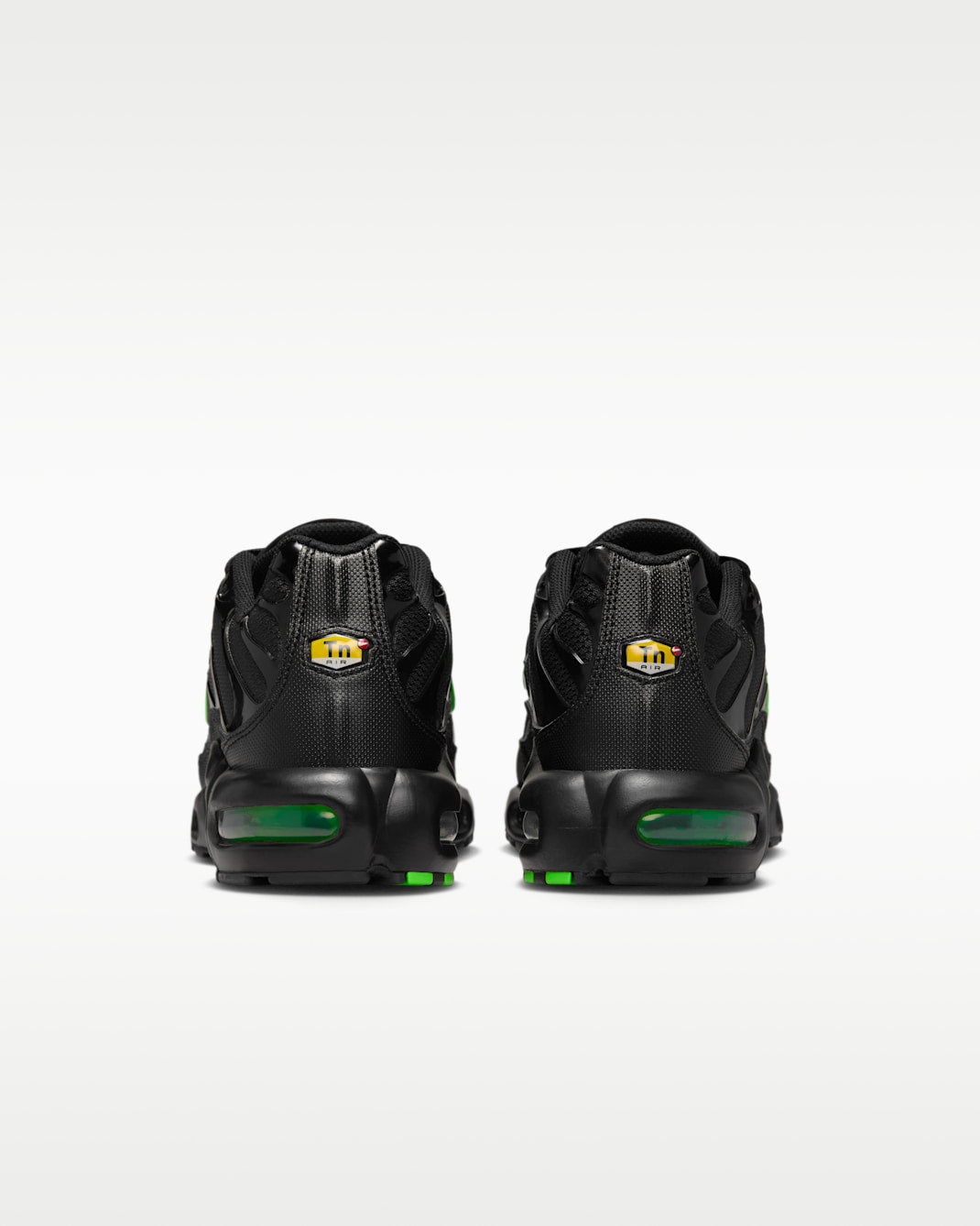 Nike Air Max Plus F22 Black Green Strike