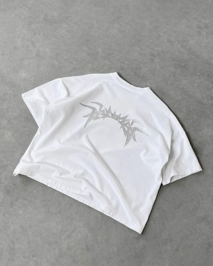 cropped t-shirt